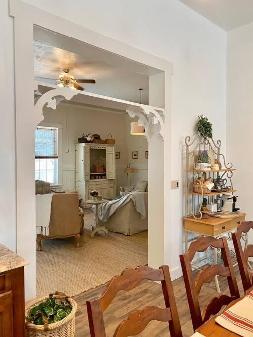 The Shopkeeper'S Cottage ~ Chic! アマドール・シティ エクステリア 写真