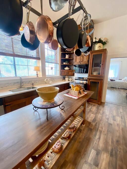 The Shopkeeper'S Cottage ~ Chic! アマドール・シティ エクステリア 写真