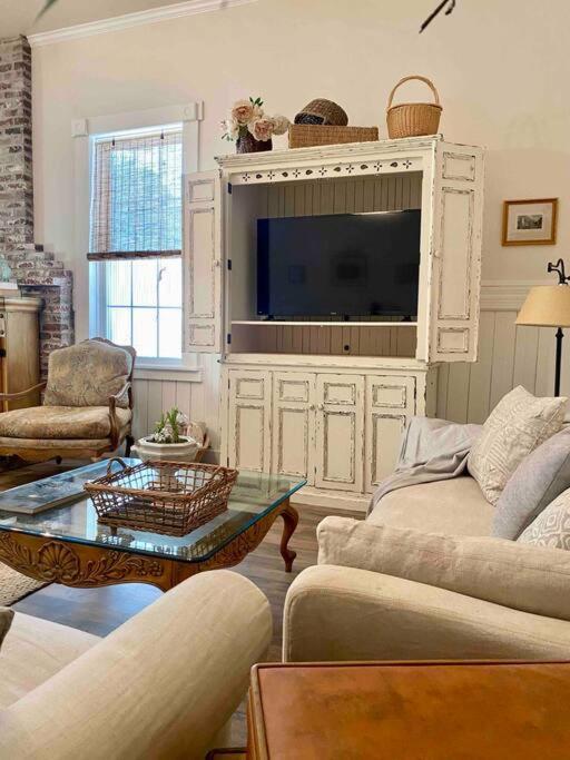 The Shopkeeper'S Cottage ~ Chic! アマドール・シティ エクステリア 写真